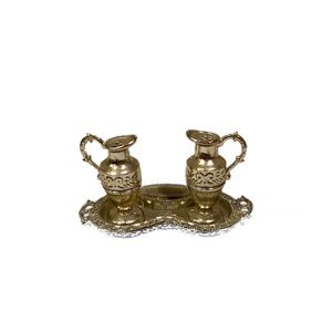 Vintage Virginia Salt & Pepper Shakers Metal Mini Jugs & Tray Made in Japan